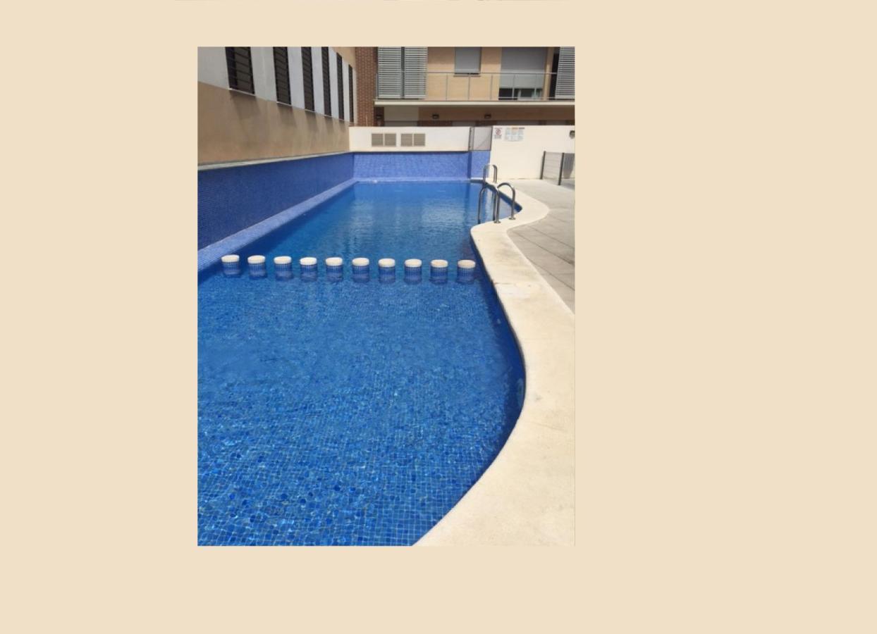Stunning 2-Bed Apartment In เปโก ภายนอก รูปภาพ